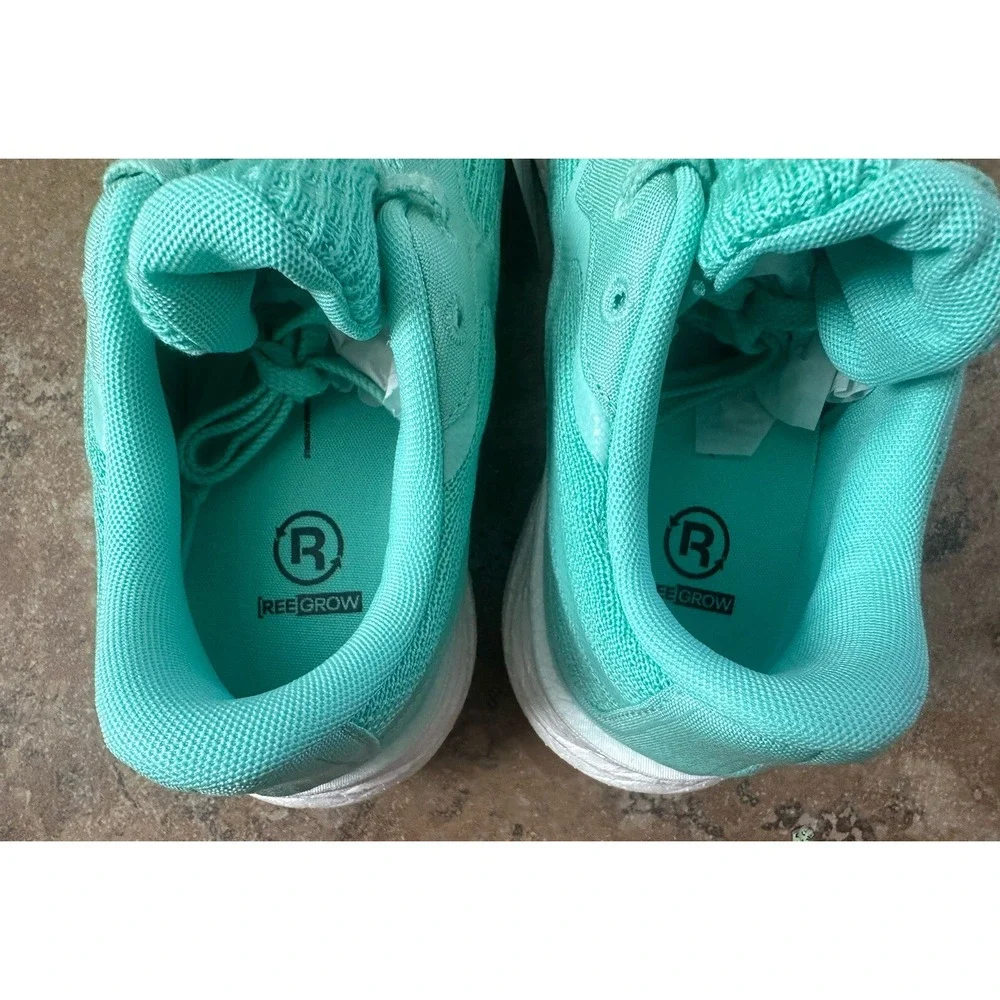 Reebok Floatride Energy Grow Running Shoes, Women's Size 10 Mint Green